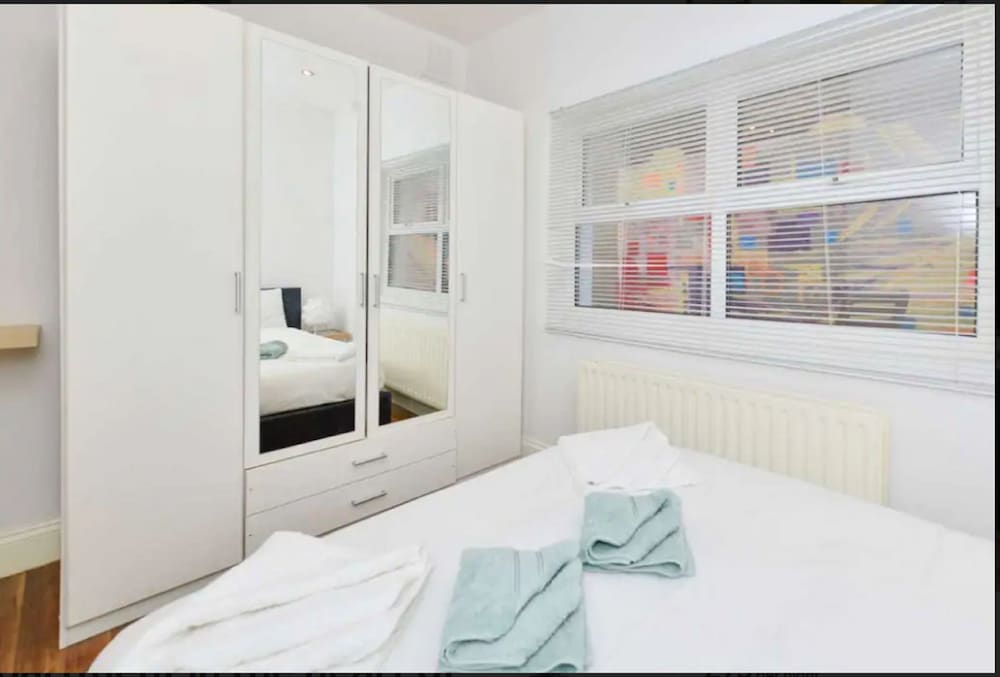 Фото Brick Lane Luxury Apartments