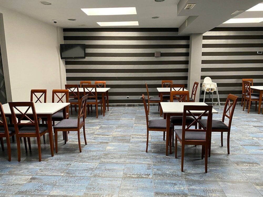 Фото Hotel Duerming Longoria Plaza