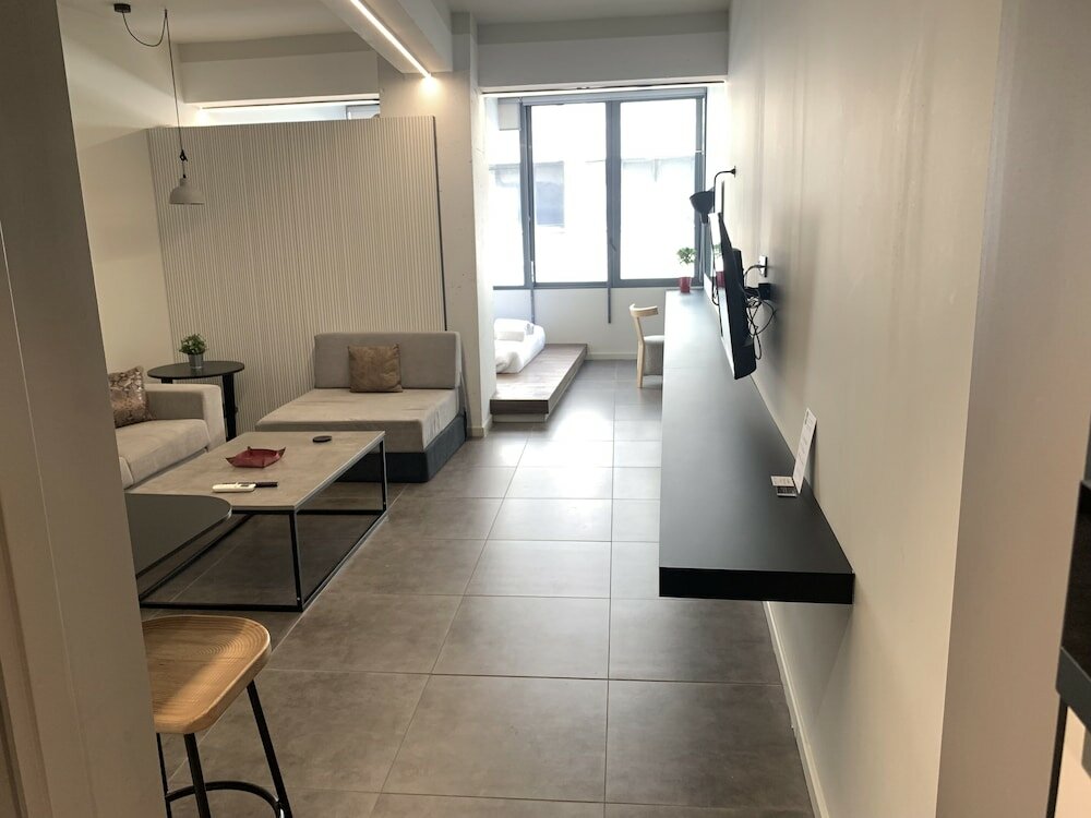 Фото M17 Studios & Suites