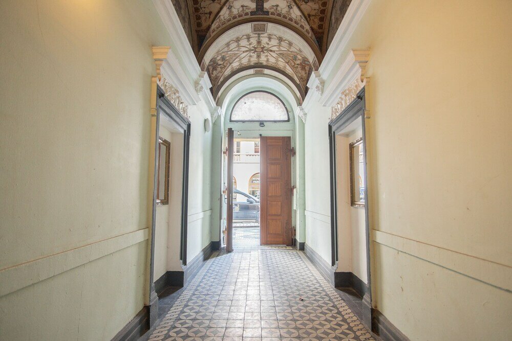 Фото Lovely Apartment on Mala Strana just 10 mins walk to scenic places