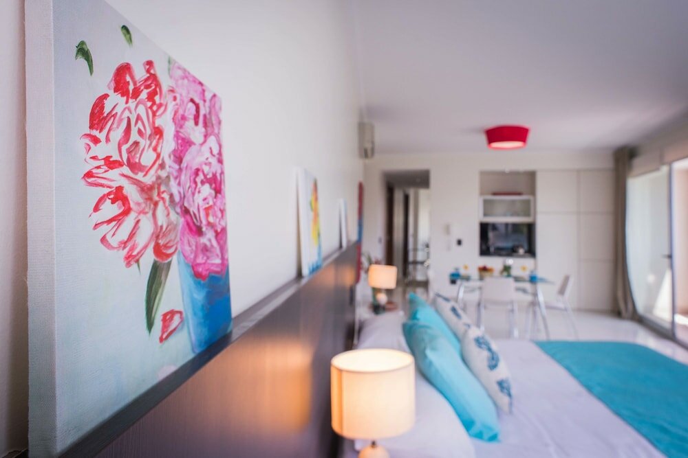 Фото Soho Luxury Suites