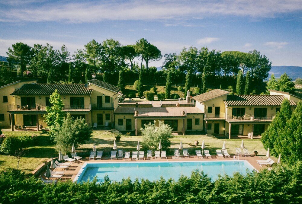 Фото Hotel in San Donato Fronzano