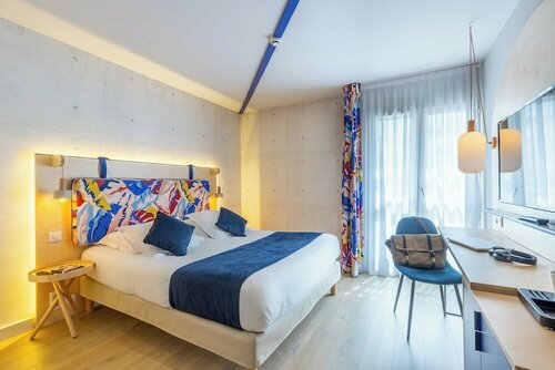 Гостиница Urban Hotel в Экс-ле-Бене