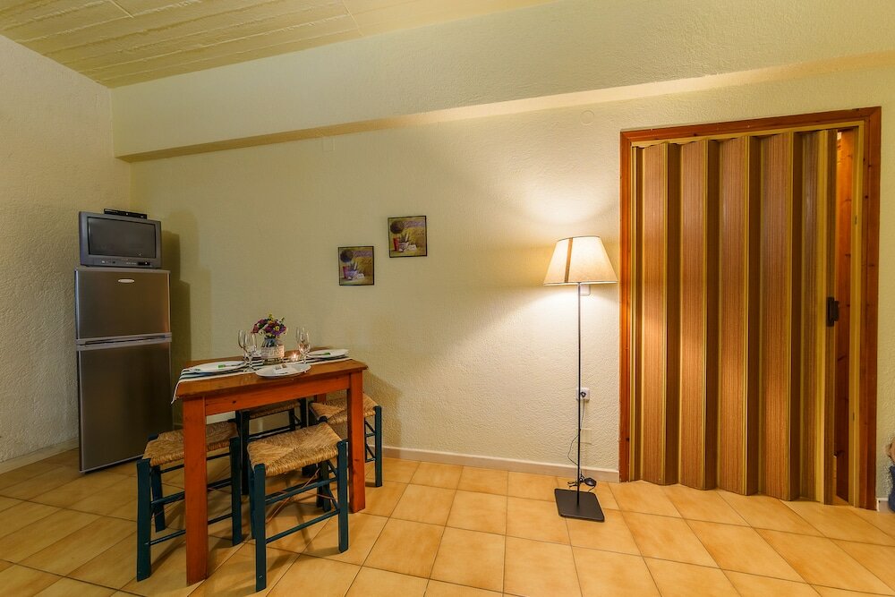 Фото Grekis hotel & Apartments