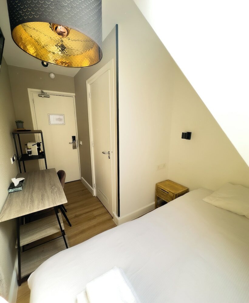 Фото Hotel Vondel Garden