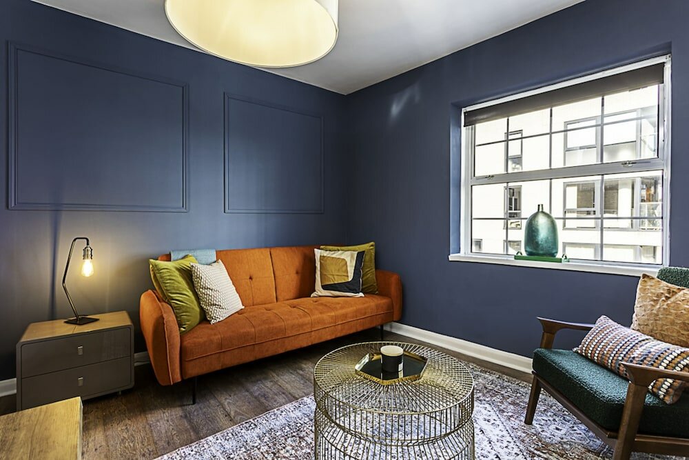 Фото Beautiful Aldgate Apartment