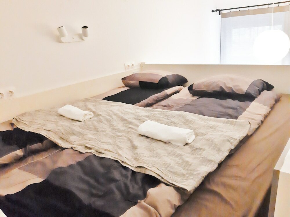 Фото Bright Side Apartment