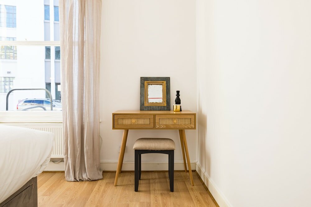 Фото Mornington Crescent Apartments