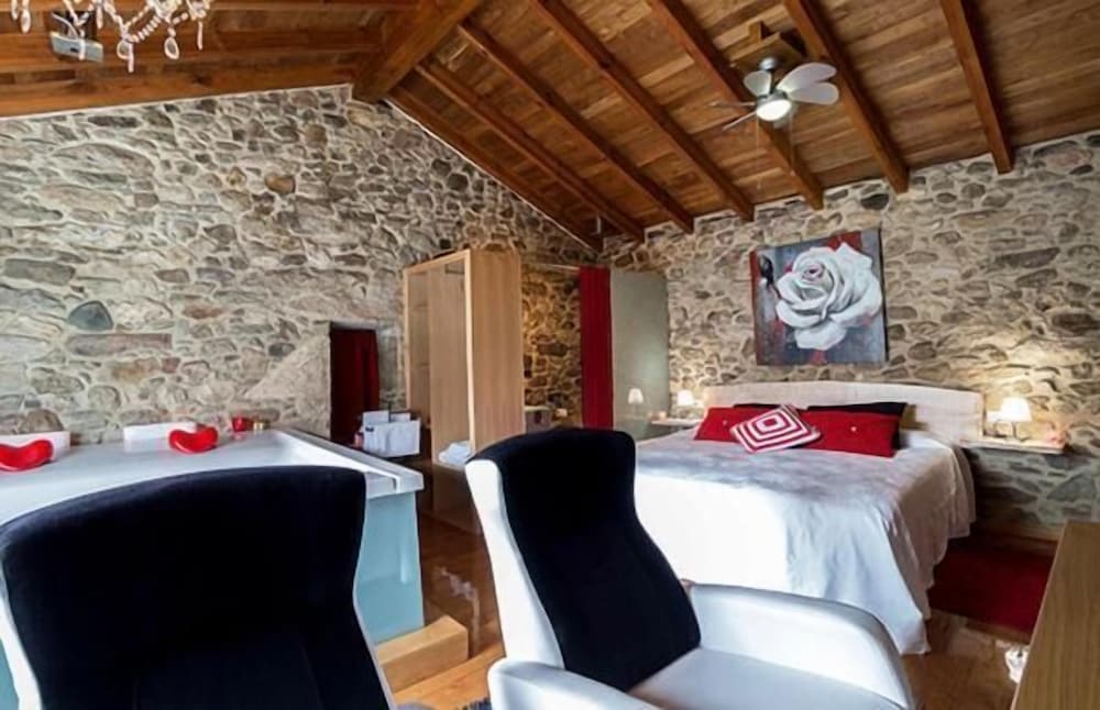 Фото Casa Do Zuleiro - Adults Only