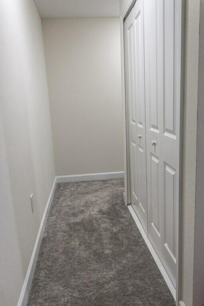 Фото 4br Townhome in Storey Lake by Shv-4971