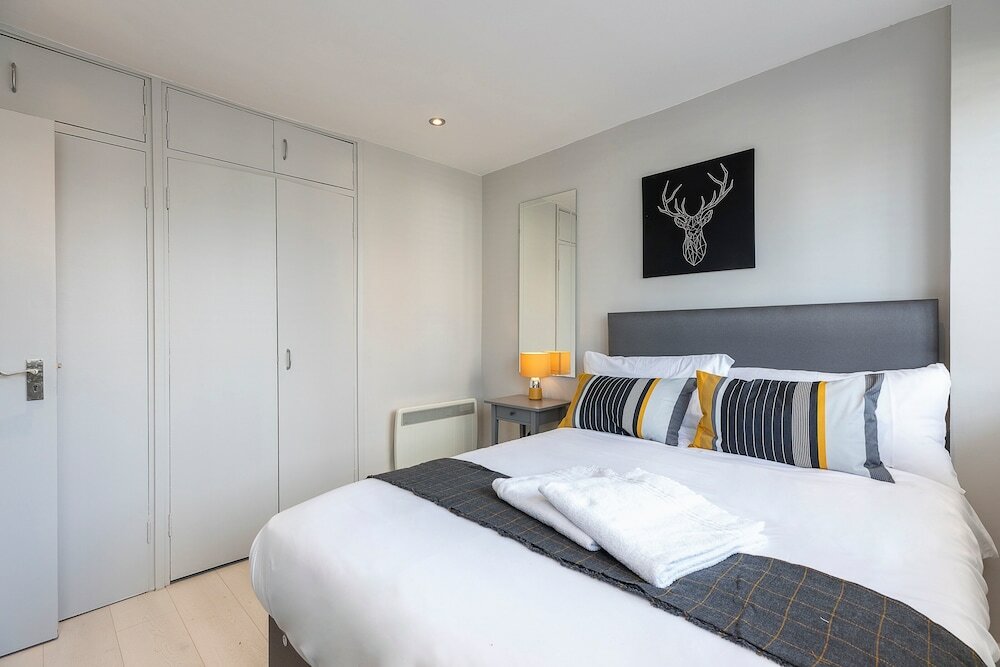 Фото Amazing 3 Bedrooms Flat Near Hyde Park & Oxford St