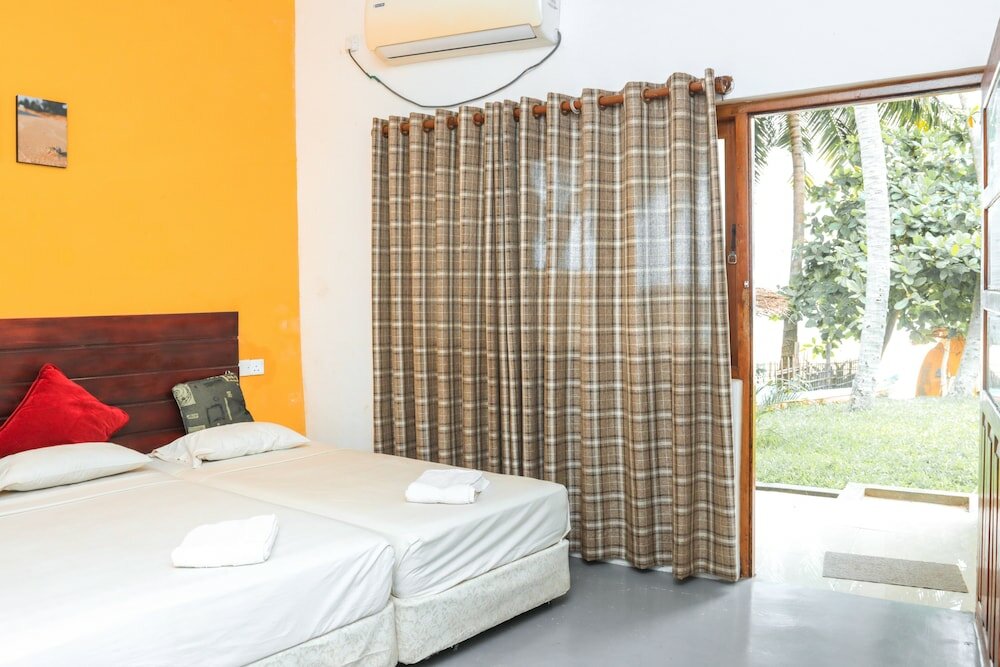 Фото New Tristar Beach Hotel