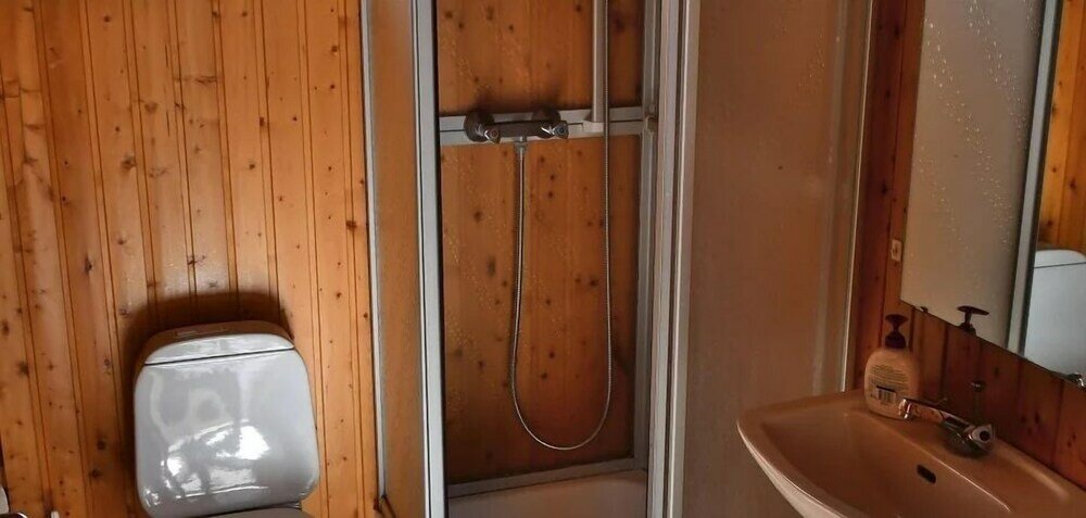 Фото Kaffi Holar Cottages and Apartments