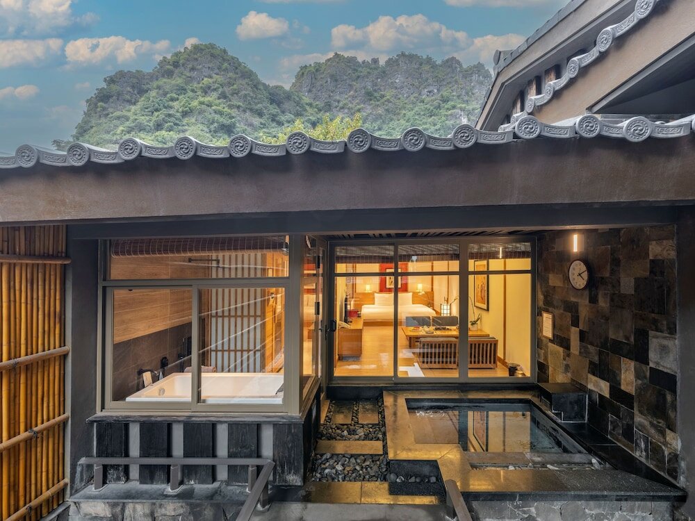 Фото Yoko Onsen Quang Hanh