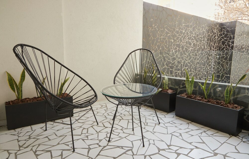 Фото Charming 1 bedroom Apartment III