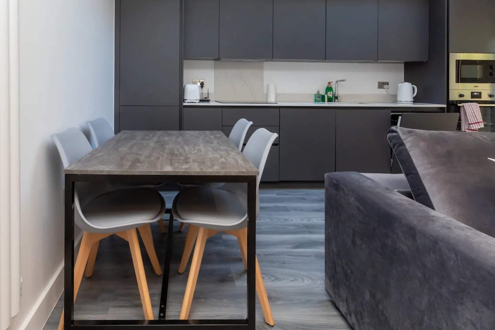 Фото Modern 2bd Flat With a Garden - West Hampstead