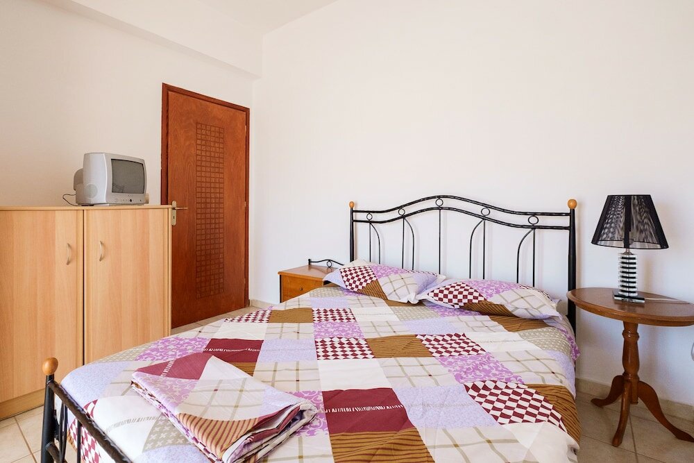 Фото Relaxing Family Home near Beaches