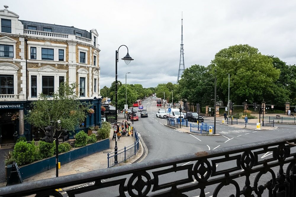 Фото Crystal Palace Residence I