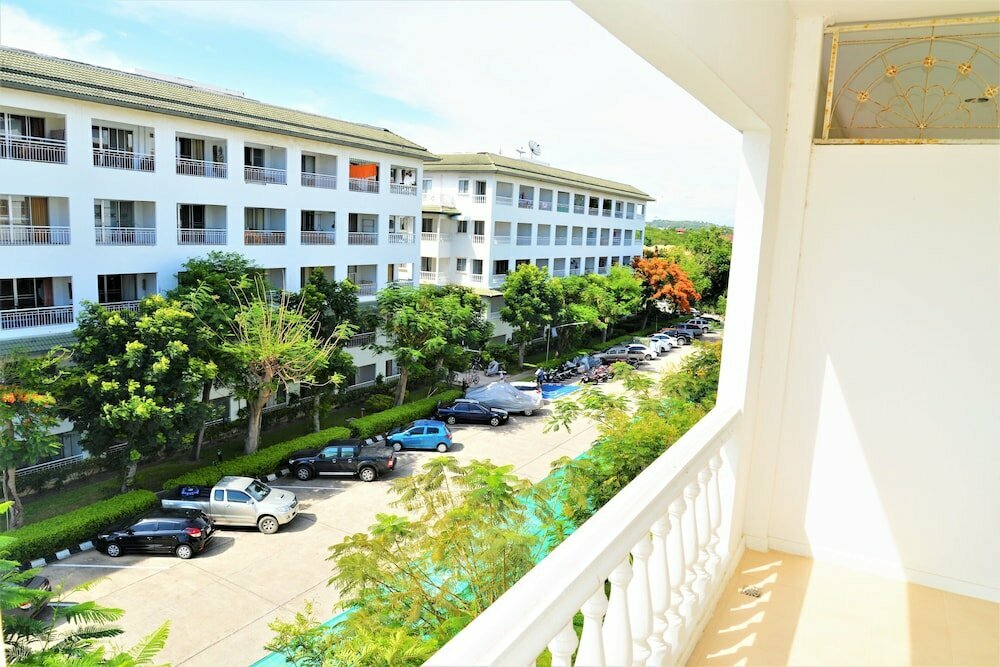 Hotel Luxury 1 bed Corner Condo, Pattaya, photo