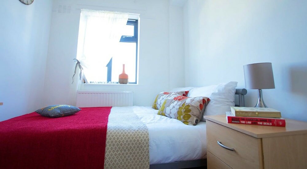 Фото Trendy Rooms for Students Southwark Park