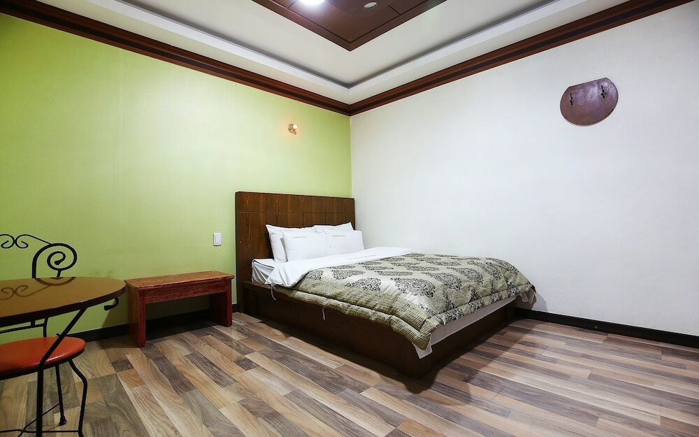 Фото Nonsan Titanic Motel