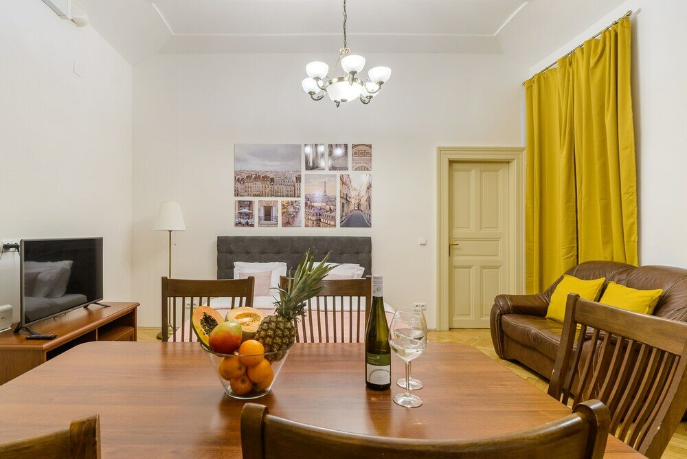 Фото 3-bedrooms apartment in center of Prague