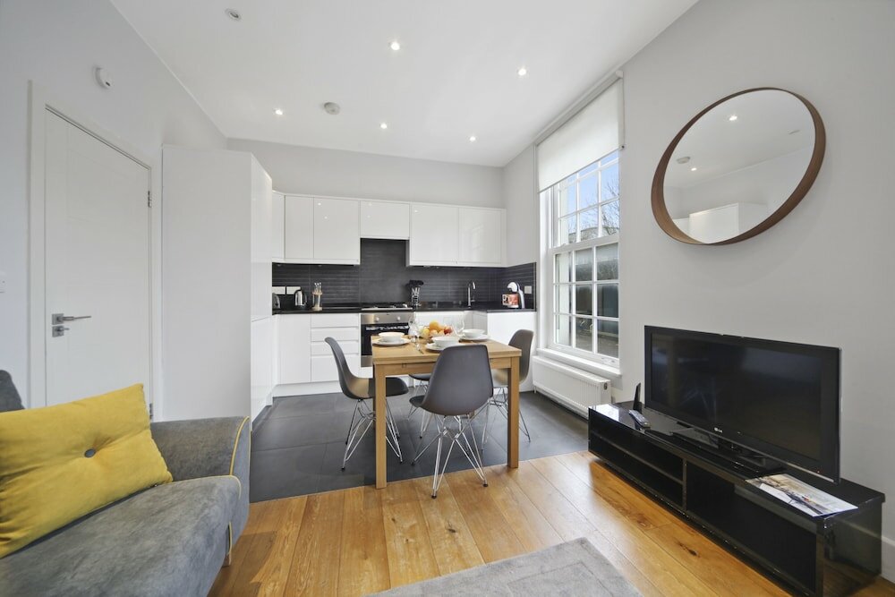 Фото Executive Apartments in Central London with WiFi