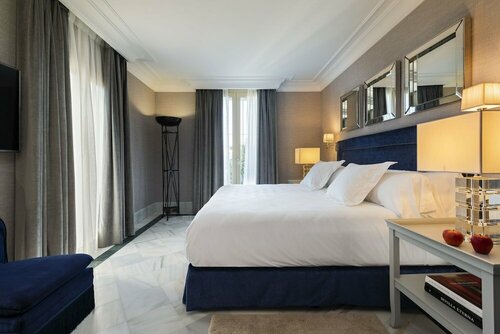 Гостиница Casa de Triana Luxury Suites by Casa del Poeta в Севилье