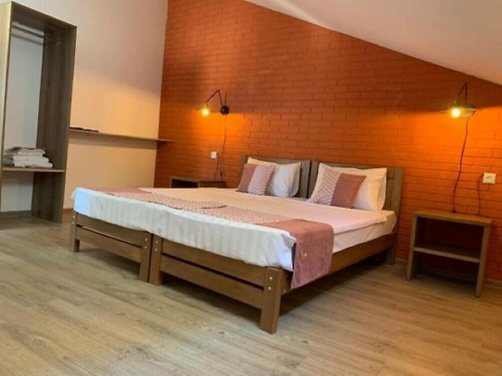 Фото Отель Tbil Inn