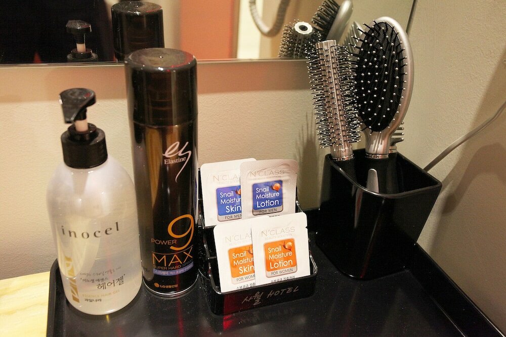 Фото Yeongdeungpogucheong Station SL