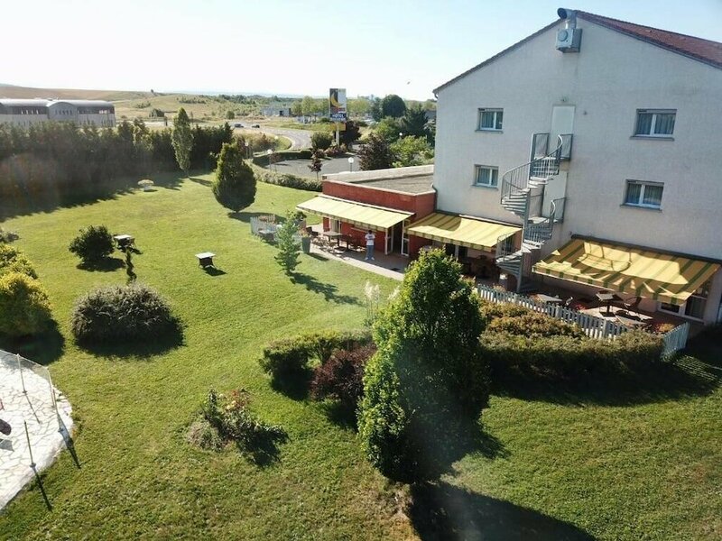 Гостиница Artémis Hôtel & SPA Bistro Coquet