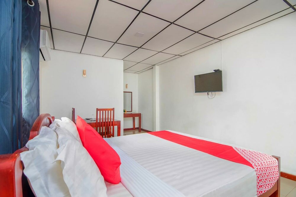 Фото Oyo 385 Sanri Villa Negombo