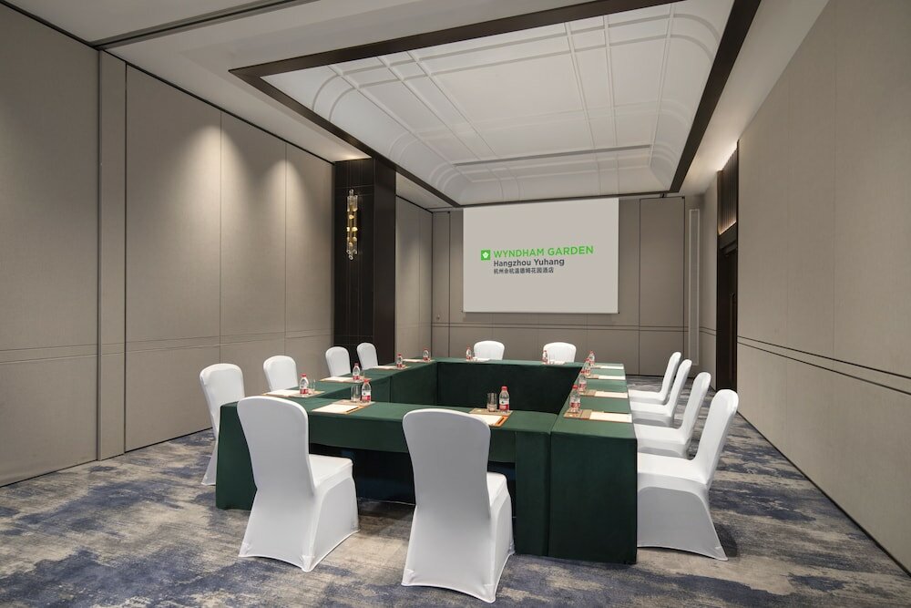 Фото Wyndham Garden Hangzhou Yuhang