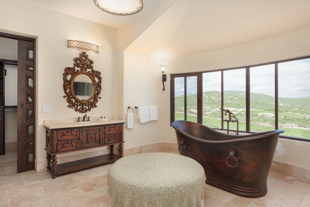 Фото Villa Delmar Exquisite Villa w Views