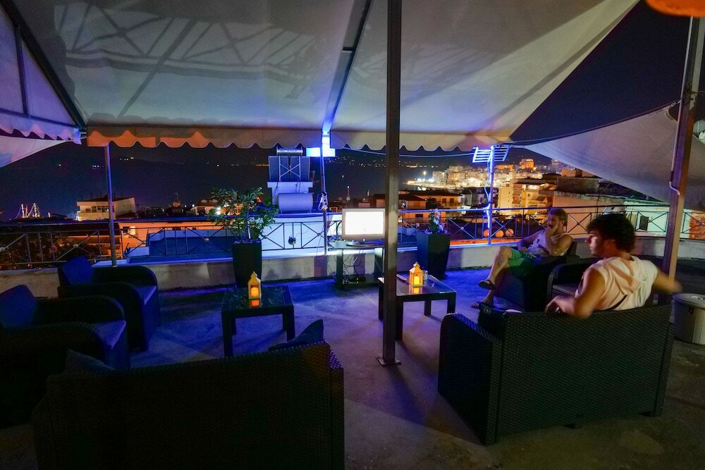 Фото Elidon Apartments