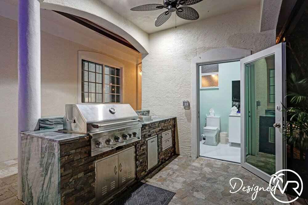 Фото Casa Nobu Modern 6br w Pool & Gameroom