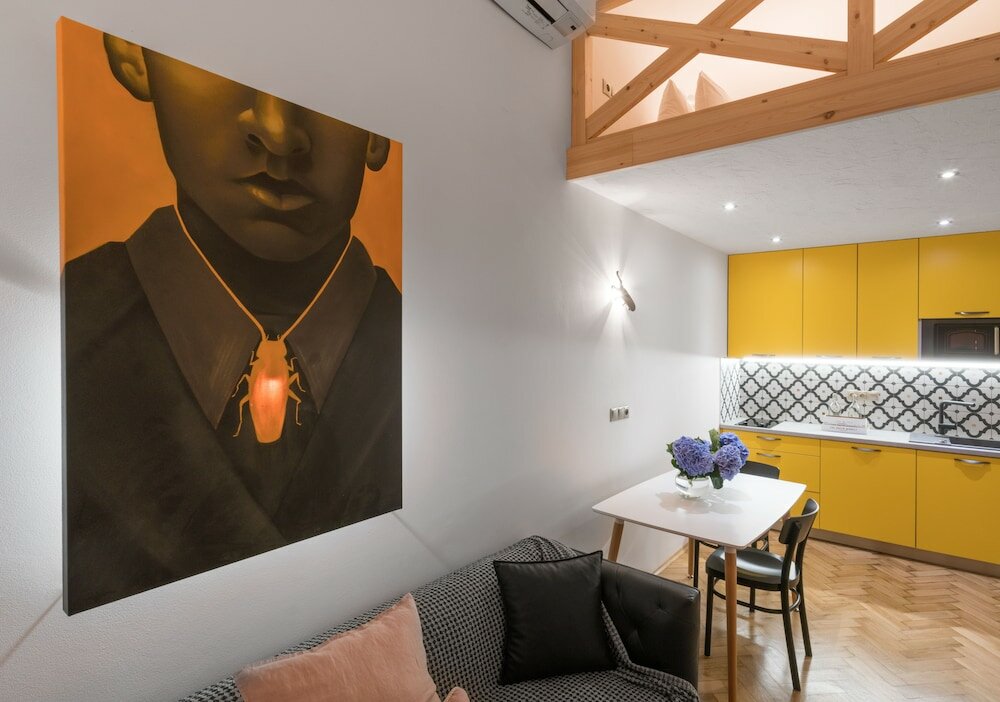 Фото Mordecai Twelve Apartments by Adrez Living