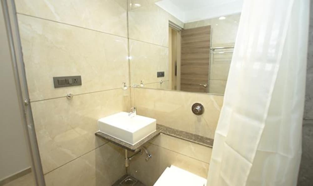 Фото Fabhotel Rama Inn