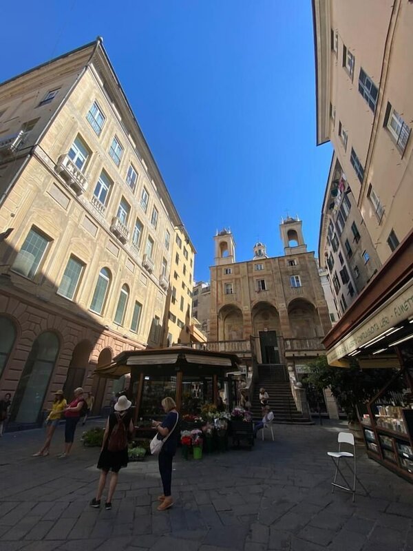 Апартаменты Happy Family Apartments San Pietro в Генуе