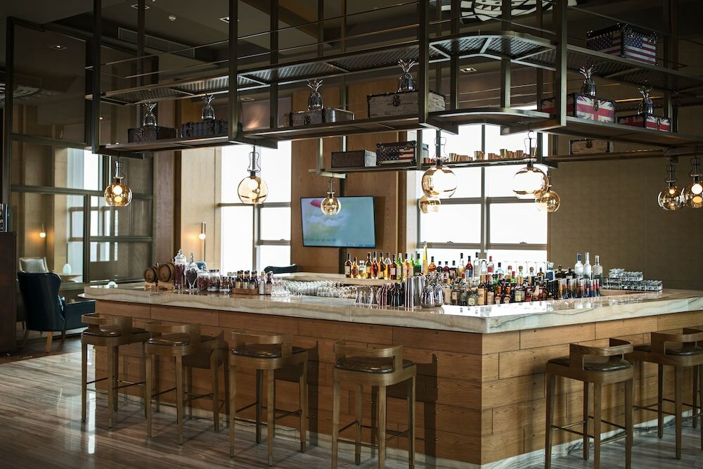 Фото Chongqing Marriott Hotel