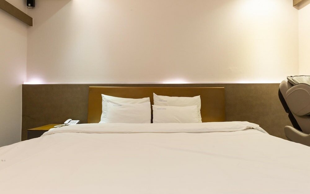 Фото Daejeon Yuseong SPA Tower