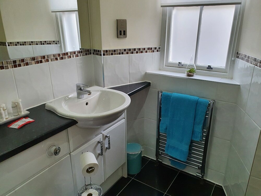 Фото Star and Garter Hotel