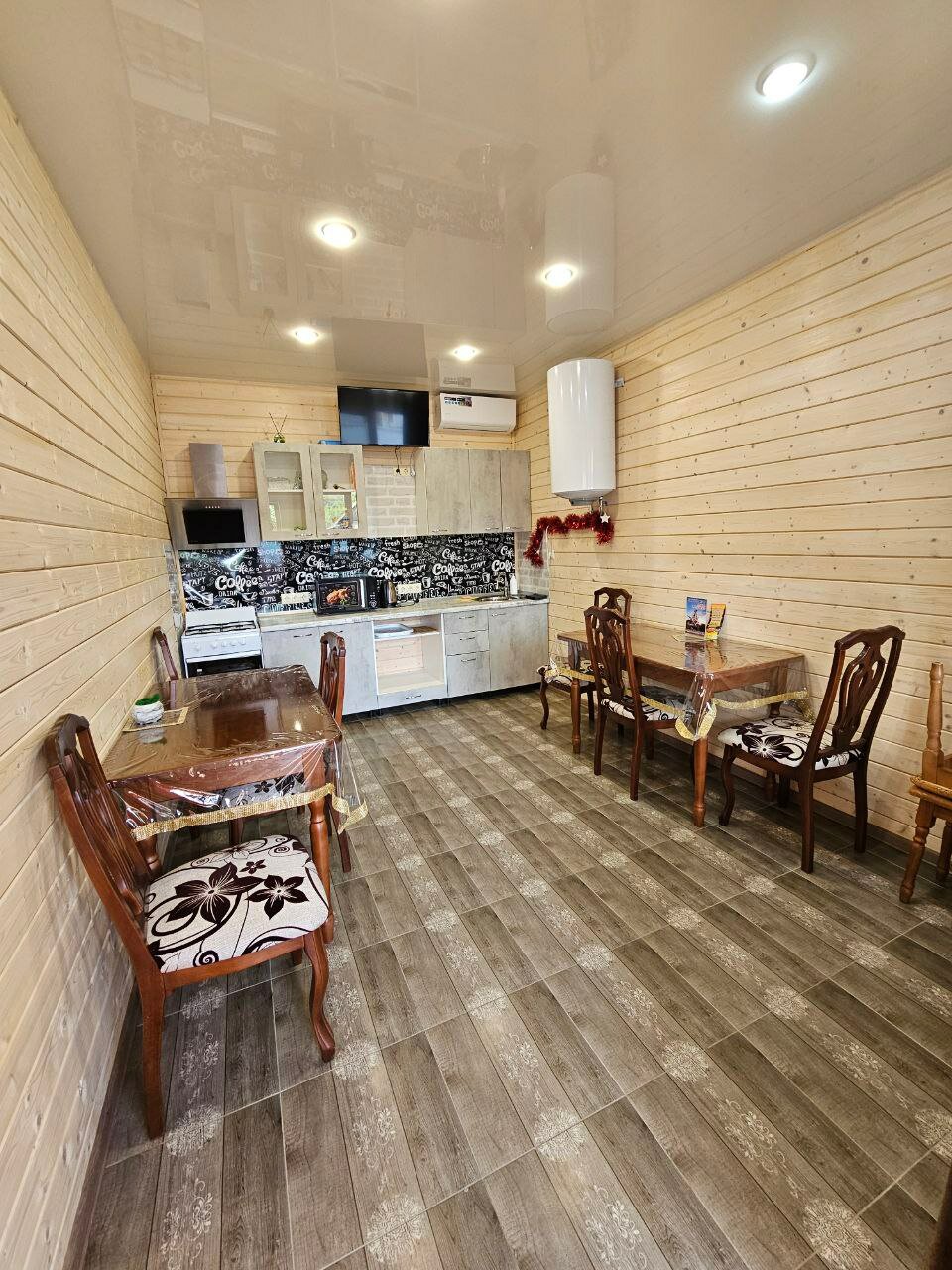 Фото Атмосфера