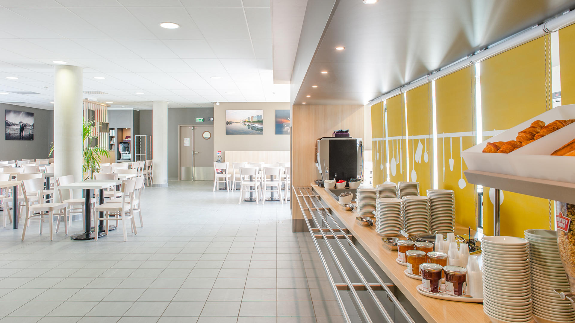 Фото B&B Hotel Paris Porte Des Lilas