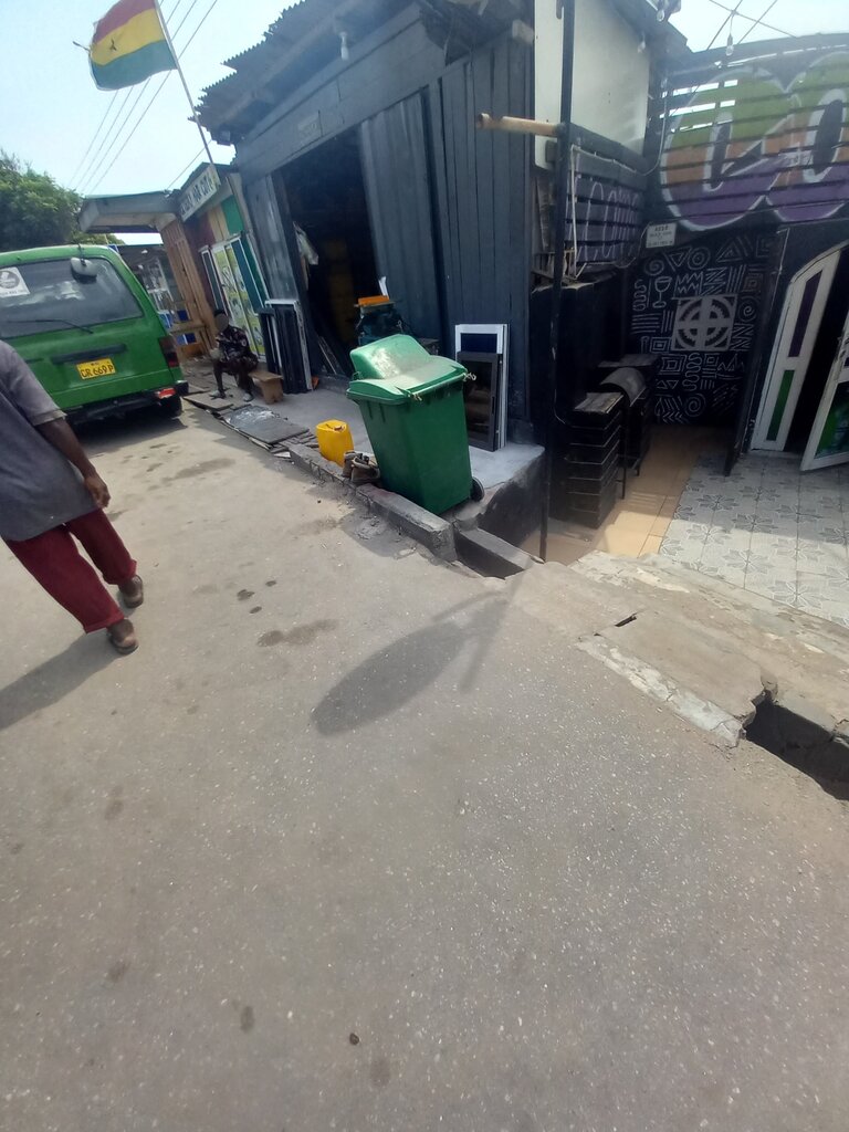 Bar, pub Cone, Earth, photo