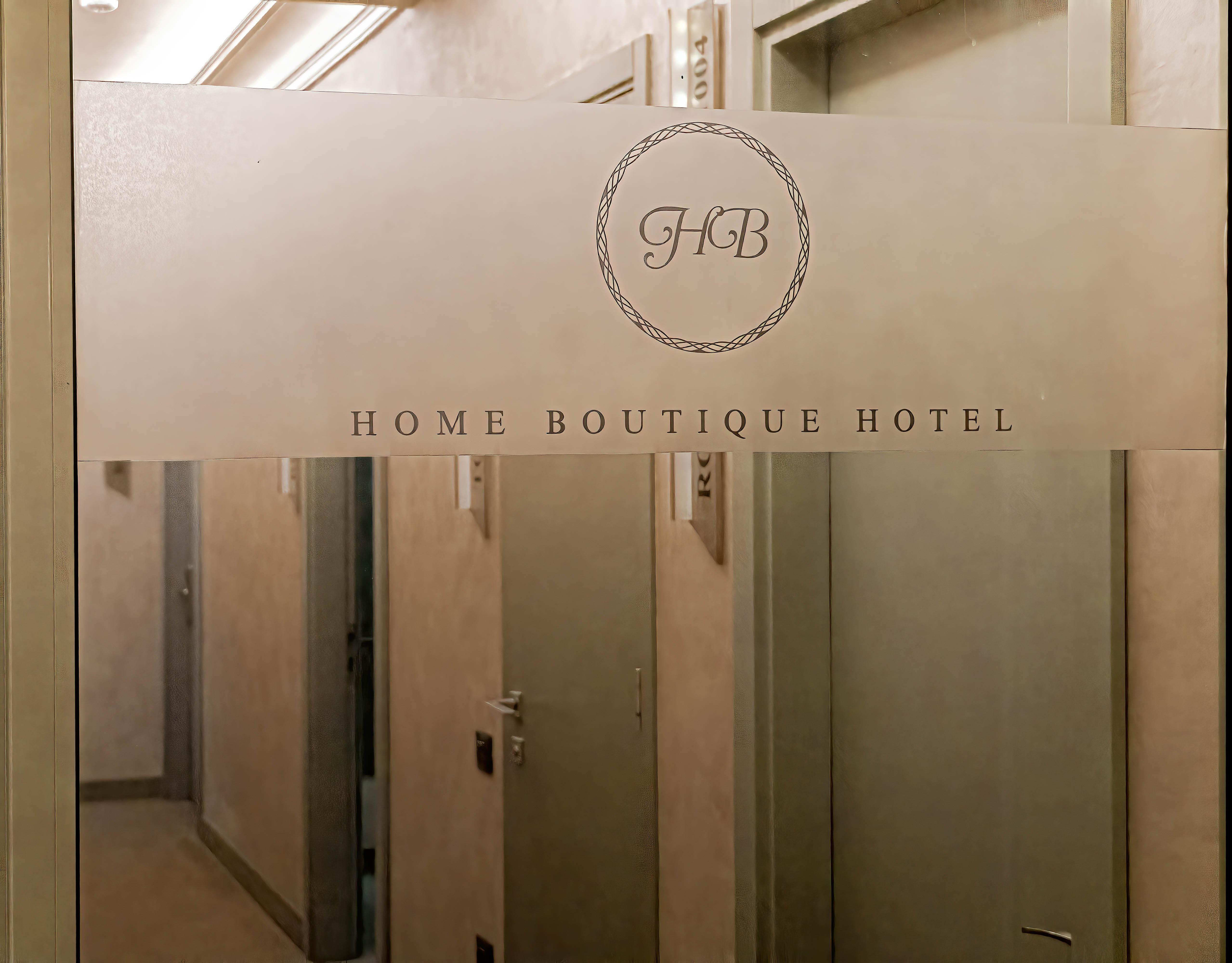 Фото Home Boutique Hotel