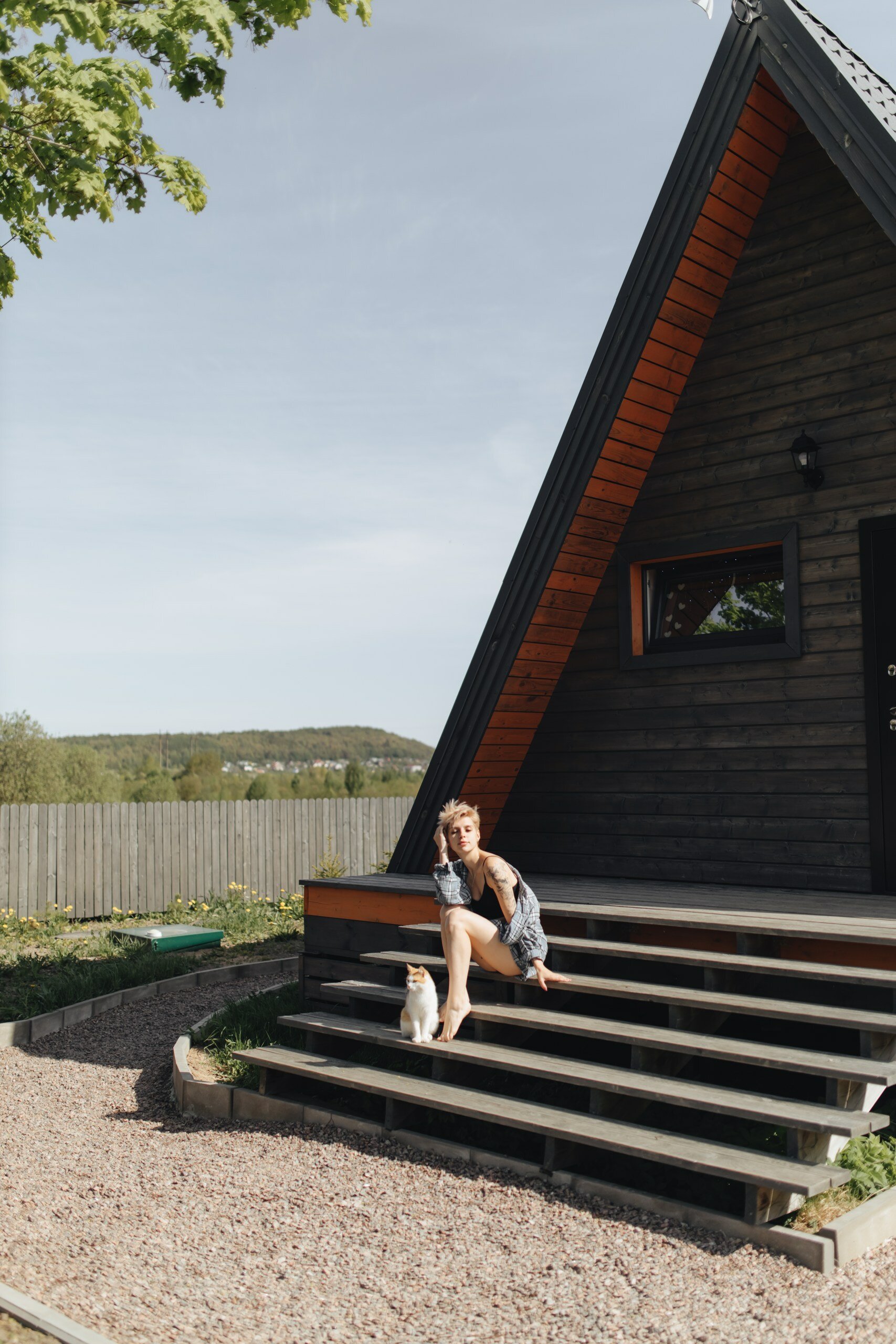 Фото Лиса в шалаше