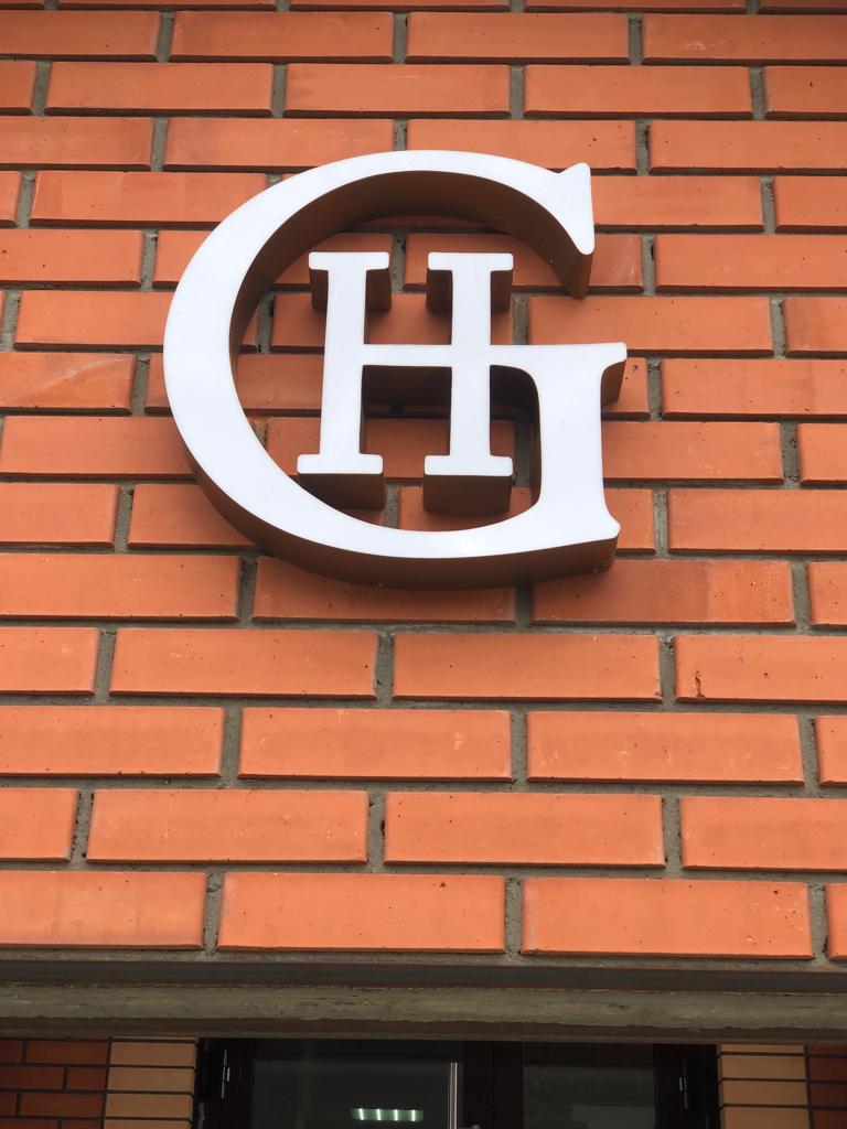 Фото Голден Хилл