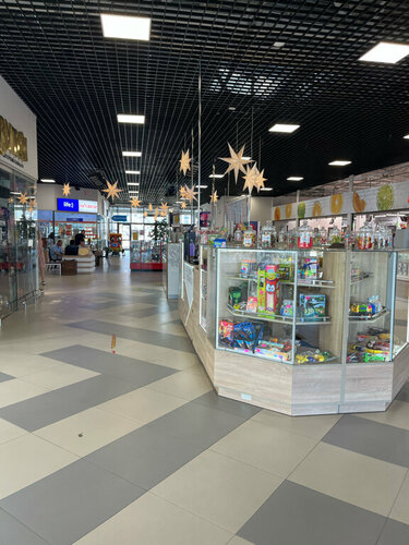 Shopping mall Zami, Ostrovets, photo