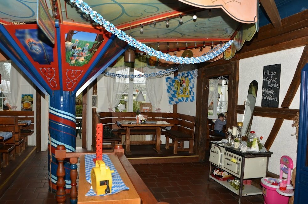 Фото Cafe Verkehrt - Kultur Genuss Hotel